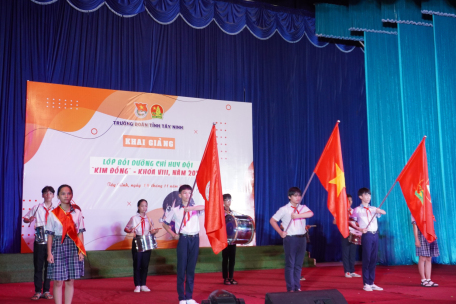 Tây Ninh: Khai giảng lớp Bồi dưỡng chỉ huy Đội “Kim Đồng” khóa VIII, năm 2023