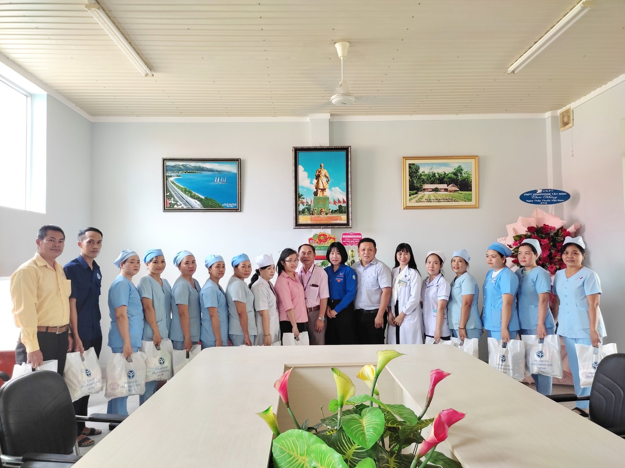 Tây Ninh: Tiếp sức người bệnh nhân kỷ niệm 68 năm ngày thầy thuốc Việt Nam