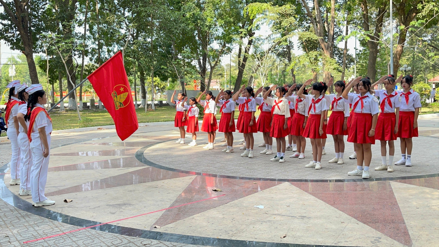 Tân Biên: Liên hoan "Trống - kèn Đội ta" lần thứ III và Hội thi Nghi thức Đội TNTP Hồ Chí Minh, Chỉ huy Đội giỏi, Phụ trách Sao giỏi năm học 2023 - 2024