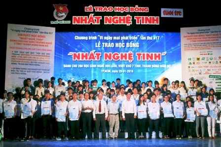 31 học sinh nghề vượt khó, học giỏi tỉnh Tây Ninh nhận học bổng “Nhất nghệ tinh” tại thành phố Hồ Chí Minh