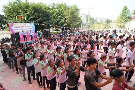 Tuổi trẻ thành phố Tây Ninh: sôi nổi Ngày hội Thanh niên khỏe năm 2016 với hoạt động “Đường chạy sắc màu”