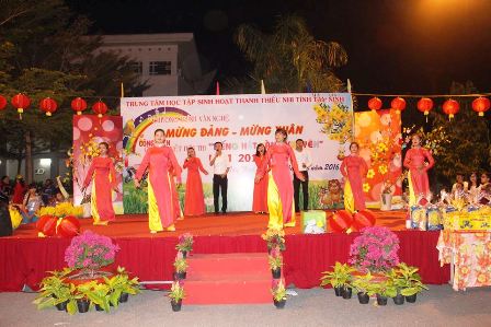 Trung tâm Học tâm Sinh hoạt Thanh thiếu nhi Tây Ninh: Sôi nổi các hoạt động mừng Đảng – mừng xuân 2016