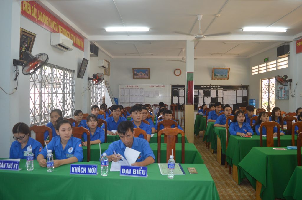 Đại hội Đại biểu Đoàn trường THPT Nguyễn Trung Trực nhiệm kỳ 2017 – 2018