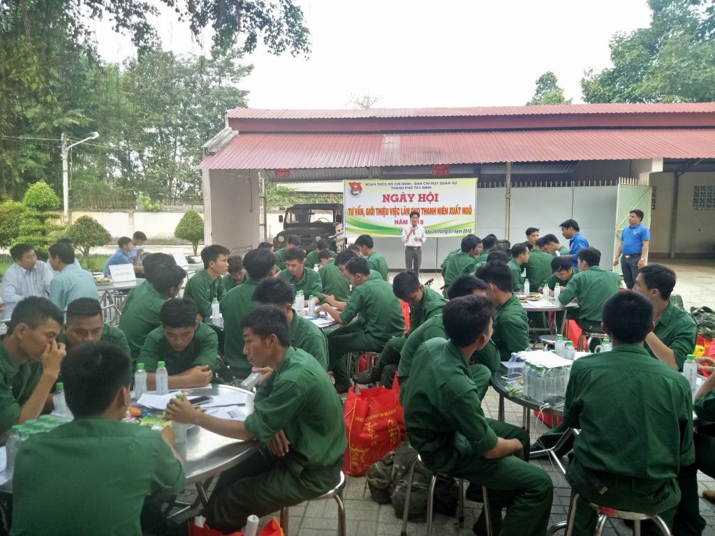 Hội đồng Nghĩa vụ thành phố Tây Ninh tổ chức đón tiếp và đưa tiễn quân nhân hoàn thành nghĩa vụ quân sự trở về địa phương