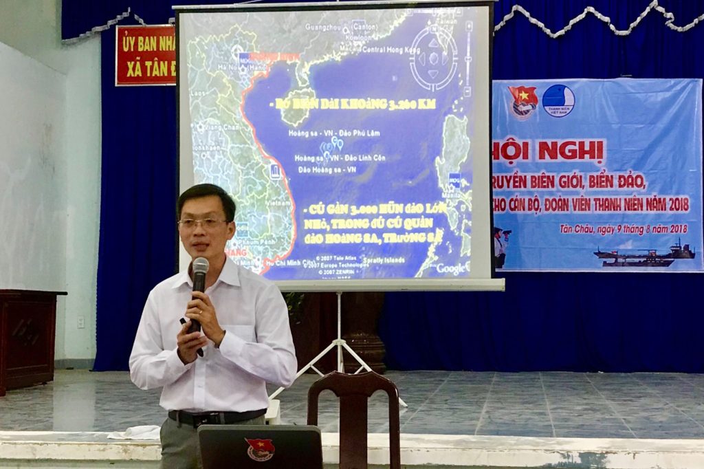 Tây Ninh: Tiếp tục tổ chức tuyên truyền biên giới, biển, đảo cho cán bộ đoàn, đoàn viên thanh niên, học sinh, sinh viên trên địa bàn huyện Tân Châu năm 2018