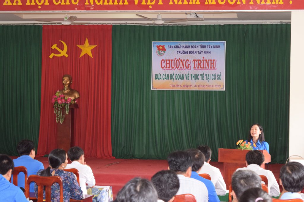 Tỉnh đoàn Tây Ninh: Tổ chức chương trình đưa cán bộ Đoàn về thực tế tại cơ sở