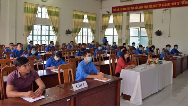 Trường đoàn Tây Ninh khai giảng lớp tập huấn bí thư Đoàn trường năm 2020.