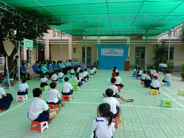 Tân Biên: Chương trình khăn hồng tình nguyện đợt II năm học 2020-2021