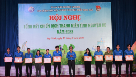 Tây Ninh: Tổng kết Chiến dịch thanh niên tình nguyện Hè năm 2023
