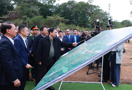 Sắp xếp tổ chức bộ máy của hệ thống chính trị tinh gọn, giảm tầng nấc trung gian, góp phần nâng cao hiệu lực, hiệu quả lãnh đạo, quản lý