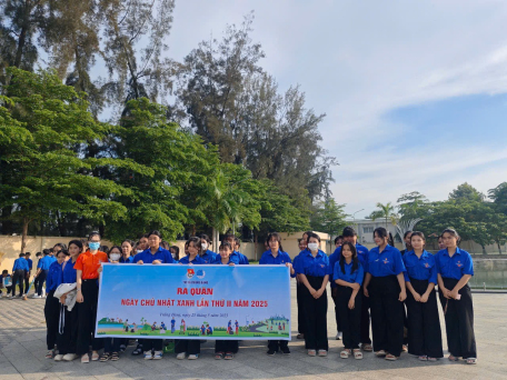 TUỔI TRẺ TÂY NINH XUNG KÍCH, SÁNG TẠO TRONG CÁC HOẠT ĐỘNG CHỦ NHẬT XANH