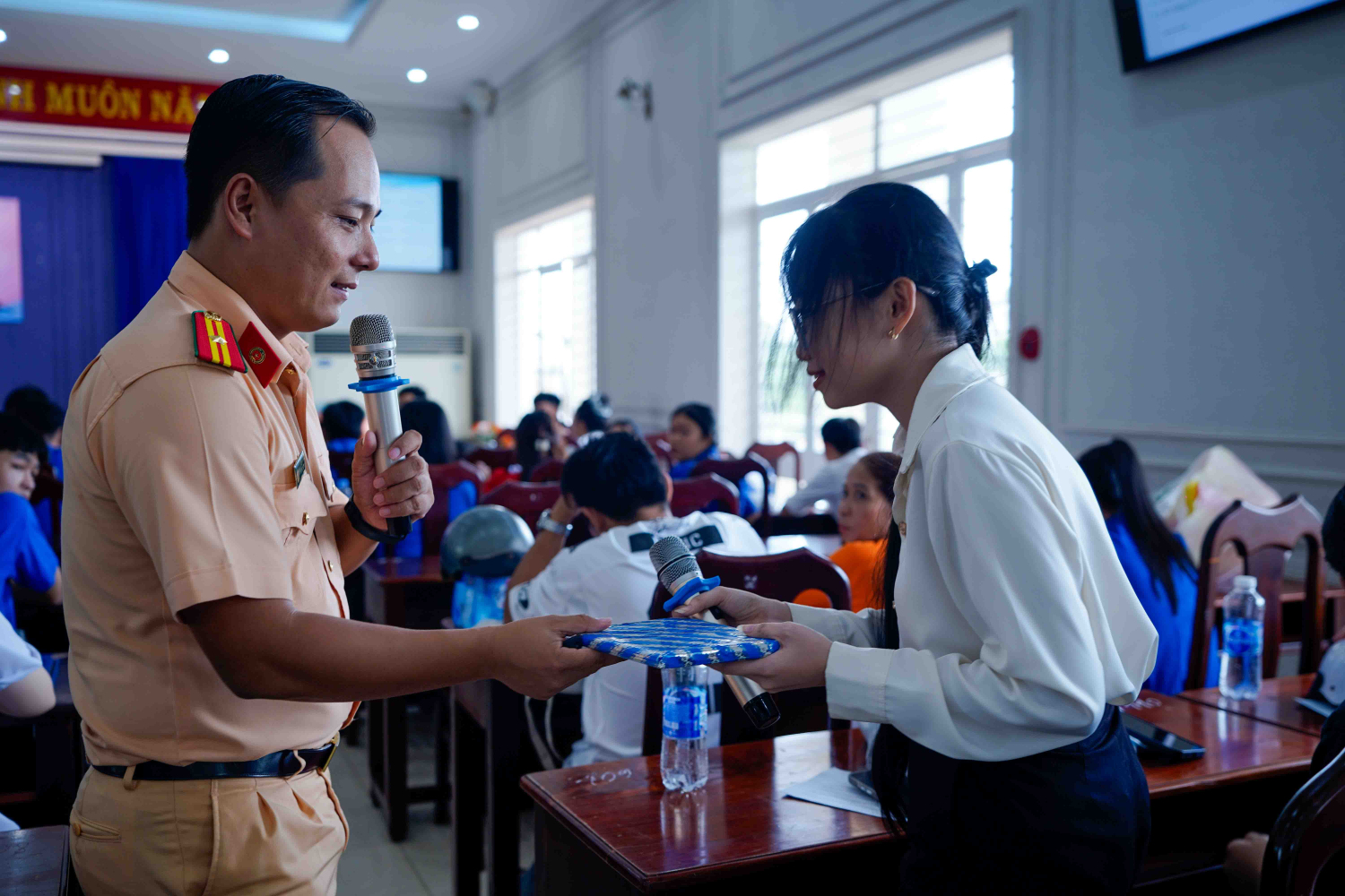 Tập huấn Trang bị kiến thức, hỗ trợ pháp lý và phương pháp tư duy sáng tạo cho đoàn viên, thanh thiếu nhi trong tuyên truyền luật trật tự an toàn giao thông đường bộ năm 2024