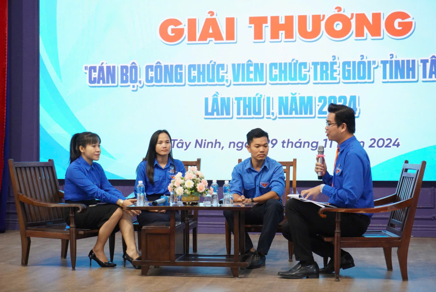 Tuyên dương Giải thưởng “Cán bộ, công chức, viên chức trẻ giỏi” tỉnh Tây Ninh lần thứ I, năm 2024