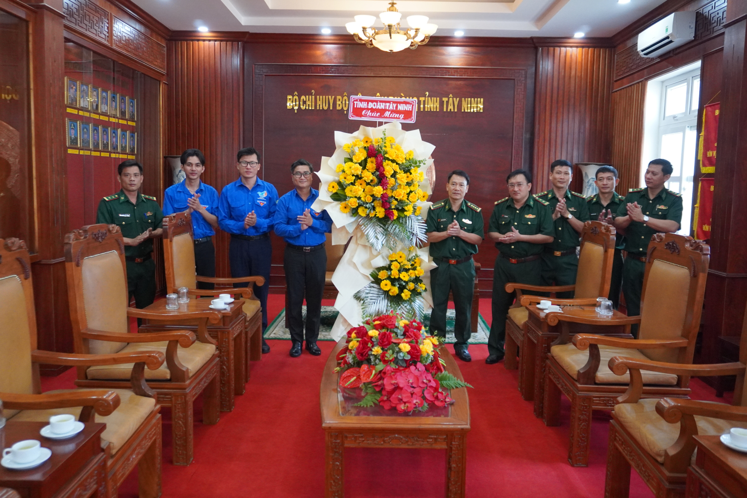 Tỉnh đoàn Tây Ninh thăm, chúc mừng kỷ niệm 66 năm Ngày truyền thống Bộ đội Biên phòng và 36 năm Ngày Biên phòng toàn dân