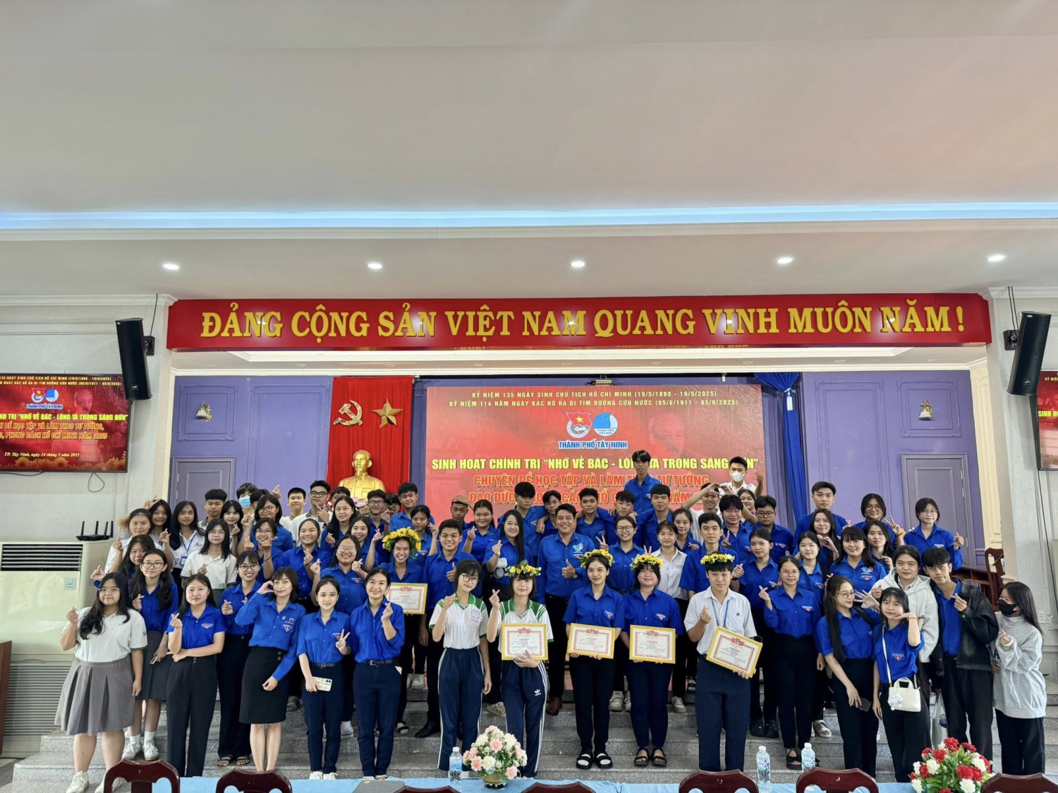 Thành đoàn Tây Ninh tổ chức sinh hoạt chính trị “Nhớ về Bác – Lòng ta trong sáng hơn” nhân kỷ niệm 135 năm Ngày sinh Chủ tịch Hồ Chí Minh