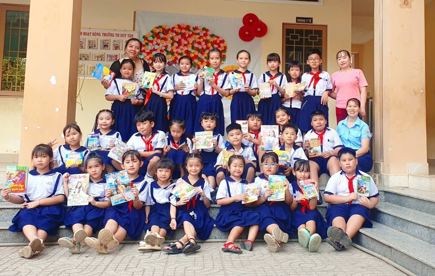 Mô hình “ảnh đẹp trường em” – lan tỏa hình ảnh tích cực từ những khoảnh khắc nhỏ