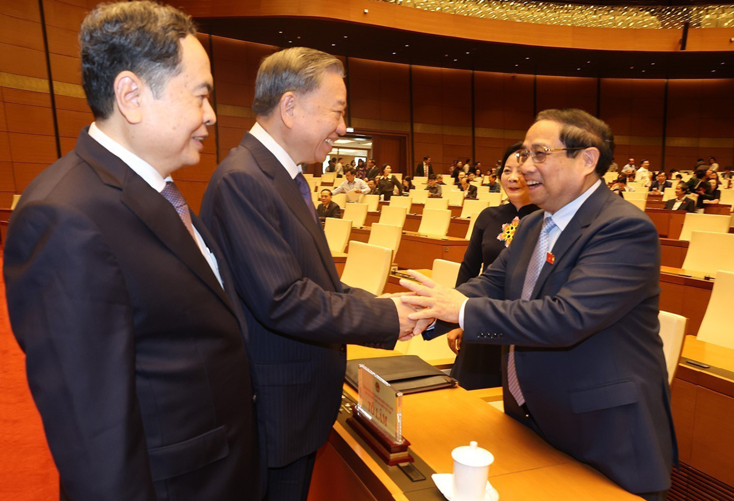 Đột phá thể chế, pháp luật để đất nước vươn mình