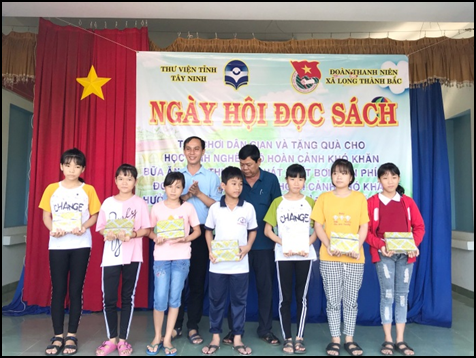 Hoà Thành: Đoàn Thanh niên xã Long Thành Bắc tổ chức ra quân hưởng ứng Chiến dịch Hè năm 2019.