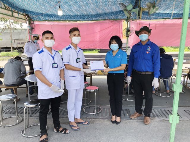 Uỷ ban Hội tỉnh Tây Ninh: thăm chốt kiểm dịch phòng, chống dịch Covid -19
