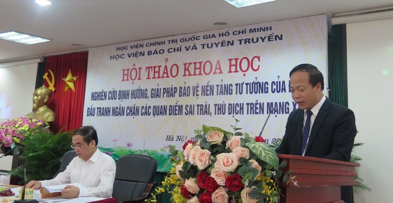 Đấu tranh ngăn chặn các quan điểm sai trái, thù địch trên mạng xã hội